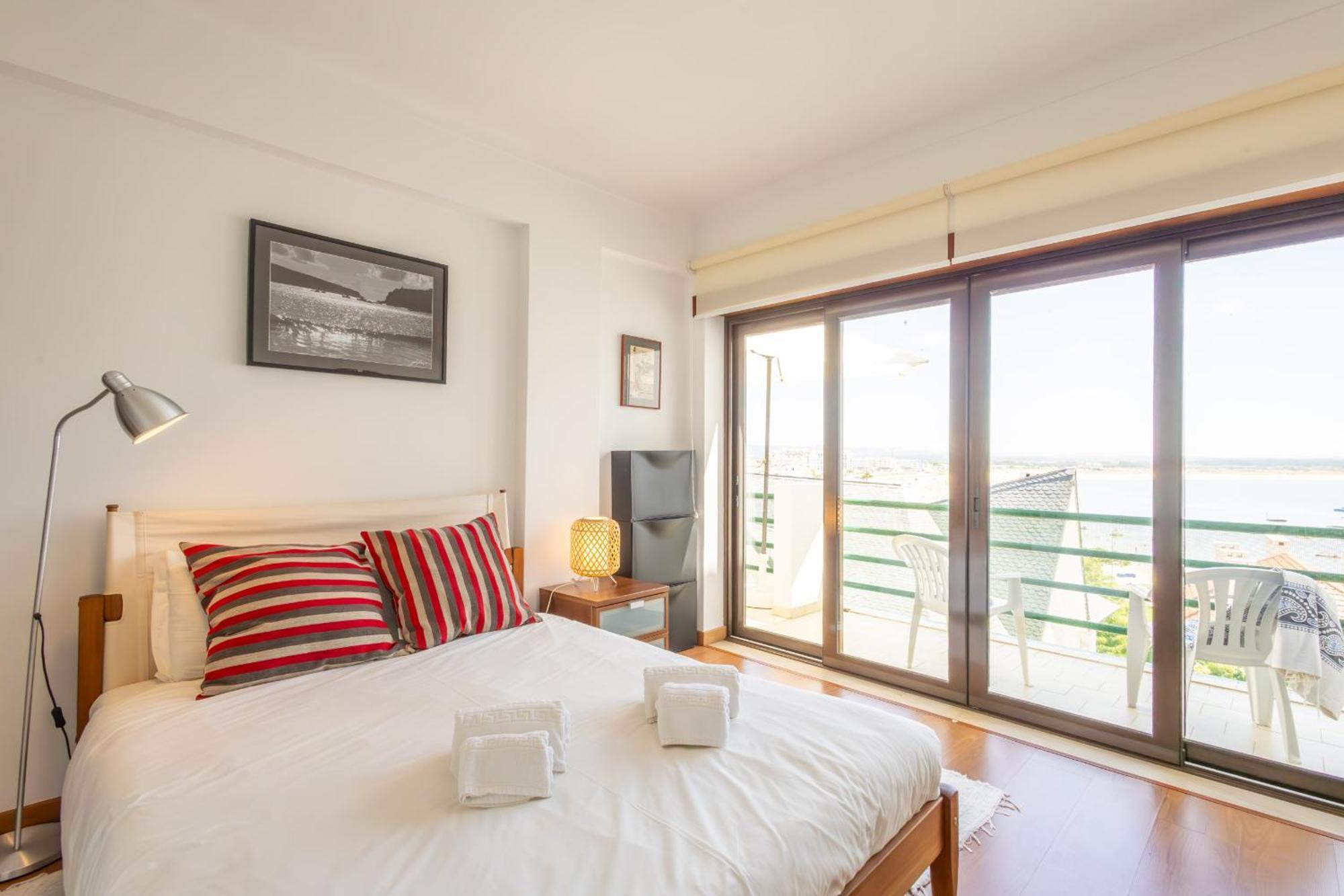 Apartmán Concha Mar Com Vista Sobre A Baia São Martinho do Porto Exteriér fotografie
